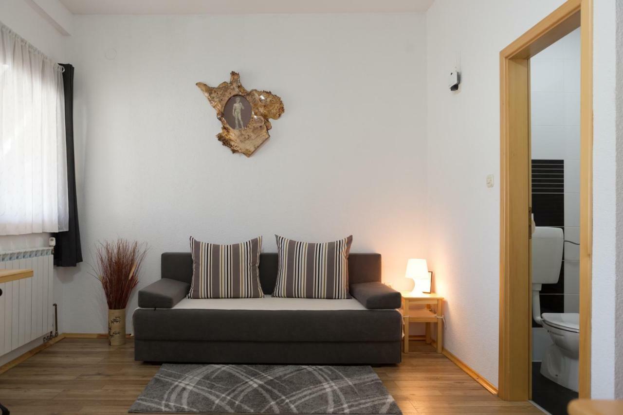 Studio Apartments Plitvice Lacus Korenica Exterior foto
